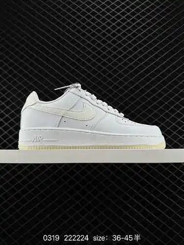 2 Nike Air Force Low Air Force 1 zapatillas deportivas informales, versátiles y de caña baja. La com