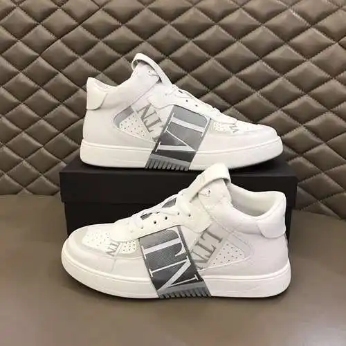 Zapatos de hombre Valentino Código: 0304B80 Talla: 38-44