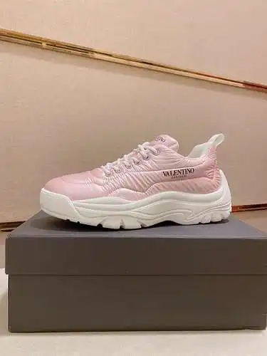 Zapatos de hombre Valentino Código: 0313B90 Talla: 38--44 (45 se pueden personalizar)