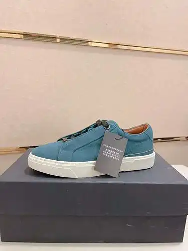 Zapatos Boss Hombre Código: 0314C60 Talla: 38-45. (se puede personalizar por 45 no reembolsables)