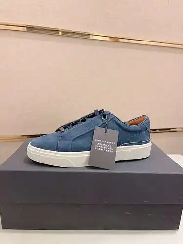 Zapatos Boss Hombre Código: 0314C60 Talla: 38-45. (se puede personalizar por 45 no reembolsables)
