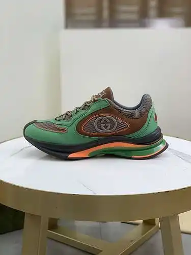 Zapatos de hombre GUCCI Código: 0307D20 Talla: 39-44 (38 45 se puede personalizar)