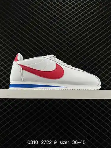 9 Zapatos Nike Forrest Nike Classic Cortez Nylon para hombre y mujer. Siguiendo el estilo clásico de