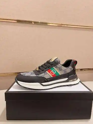 Zapatos de hombre GUCCI Código: 0313B40 Talla: 38-44