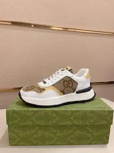 Zapatos de hombre GUCCI Código: 0313B60 Talla: 38-44