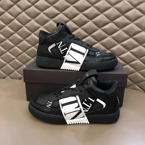 Zapatos de hombre Valentino Código: 0304B80 Talla: 38-44
