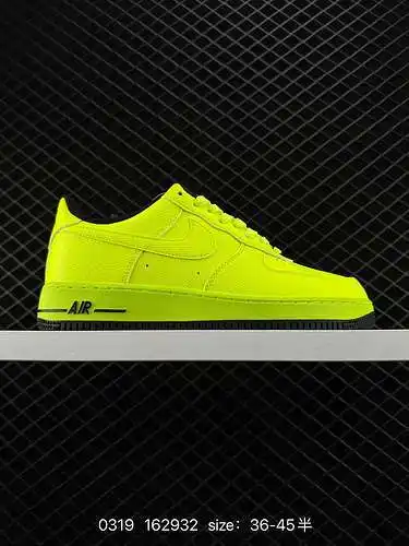 6 Nike Air Force Low Sketch Air Force 1 zapatillas deportivas informales, versátiles y de caña baja.