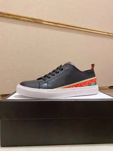 Zapatos de hombre GUCCI Código: 0314B20 Talla: 38-44