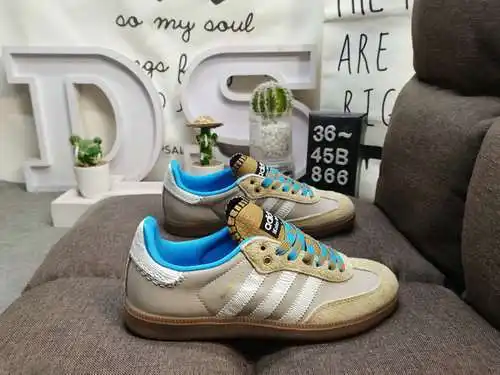866DAdidas originals Busenitz Vulc adidas Casi 70 años de originales clásicos hechos de gamuza, horm