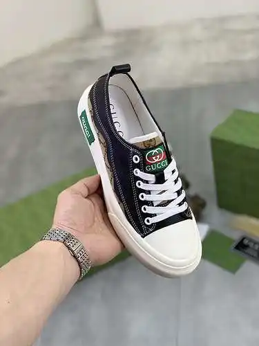 Zapatos de hombre GUCCI Código: 0307B40 Talla: 38-44