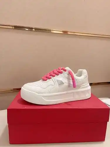 Zapatos Valentino para hombre y mujer Código: 0313D00 Talla: 35-45 (45 se puede personalizar)