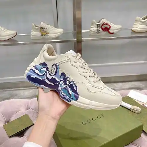 Zapatos GUCCI para hombre y mujer Código: 0306D30 Talla: Talla de mujer: 35-40 (34, la personalizaci