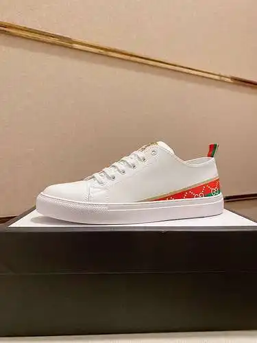 Zapatos de hombre GUCCI Código: 0314B20 Talla: 38-44