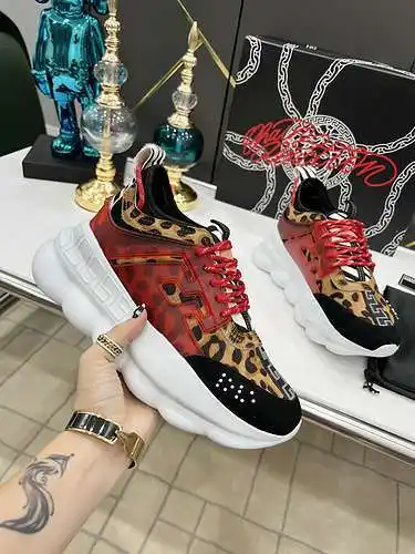 Zapatos Versace para hombre y mujer Código: 0318C20 Talla: Talla mujer 35-41, Talla hombre 38-44