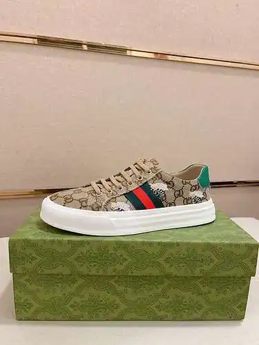 Zapatos de hombre GUCCI Código: 0314B40 Talla: 38-44