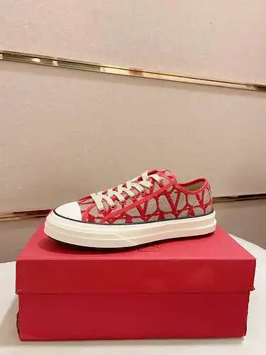 Zapatos Valentino para hombre y mujer Código: 0313C00 Talla: 35-45 (45 se puede personalizar)