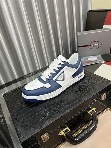 Prada Men's Shoes Code: 0302B90 Size: 38-44