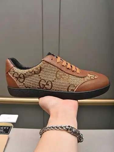 Zapatos de hombre GUCCI Código: 0317B30 Talla: 38-44 (45 personalizados)