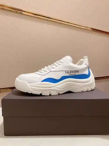 Zapatos de hombre Valentino Código: 0313C20 Talla: 38--44 (45 se pueden personalizar)