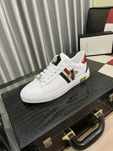 Zapatos de hombre GUCCI Código: 0310B40 Talla: 38-44