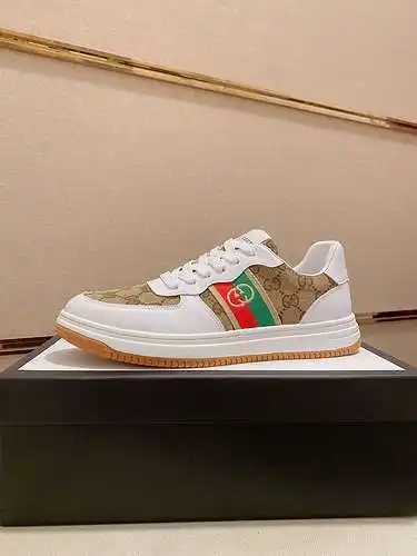 Zapatos de hombre GUCCI Código: 0314B30 Talla: 38-44