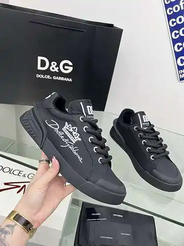 Zapatos Dolce & Gabbana para hombre y mujer Código: 0318C40 Talla: Mujer 35-41, Hombre 38-45