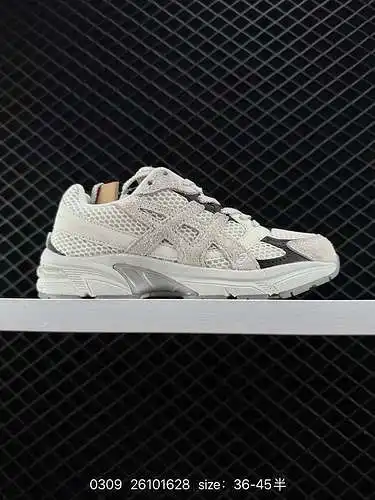 El modelo conjunto 4 ASICS 3 X HAL STUDIOS está hecho de malla y cuero, que es retro y en capas. La 
