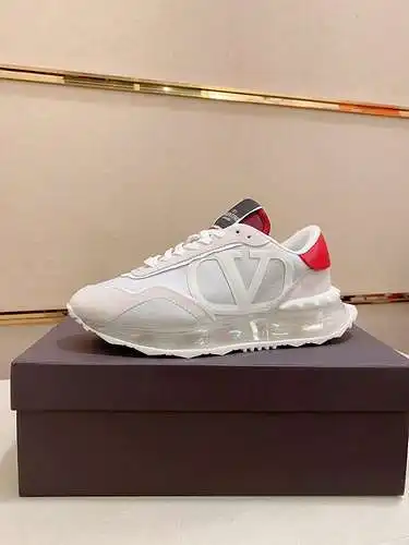 Zapatos de hombre Valentino Código: 0313C20 Talla: 39-44 (se puede personalizar a 45.46.)