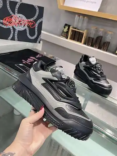 Zapatos de hombre Versace Código: 0318C40 Talla: Talla de hombre 39-46