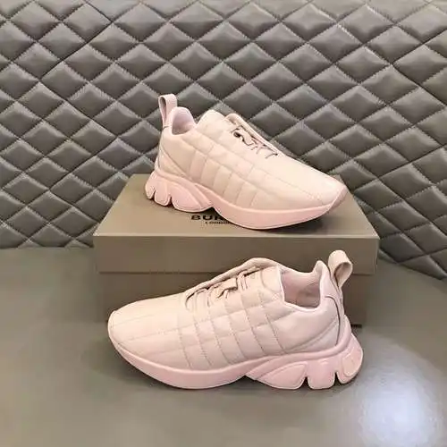 Zapatos de hombre Burberry Código: 0321B70 Talla: 38-44 (45 personalizados)