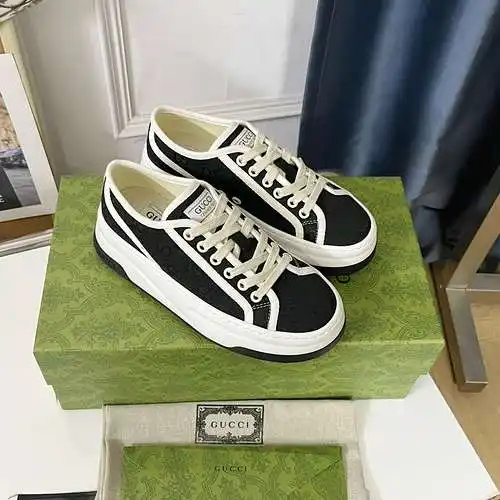 Zapatos GUCCI para hombre y mujer Código: 0321B40 Talla: mujer 36-40 (se puede personalizar a 35, mu