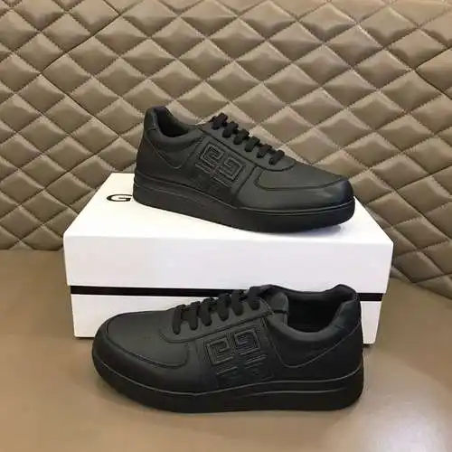 Zapatos de hombre Givenchy Código: 0321B50 Talla: 38-44