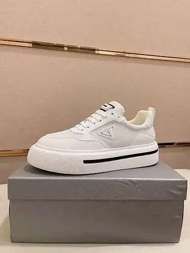 Prada* Zapatos de hombre Código: 0314C20 Talla: 38-44