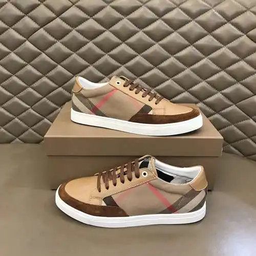 Zapatos de hombre Burberry Código: 0321B30 Talla: 38-44