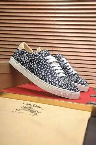 Zapatos Burberry para hombre Código: 0312B40 Talla: 38 al 44 (45 personalizados)