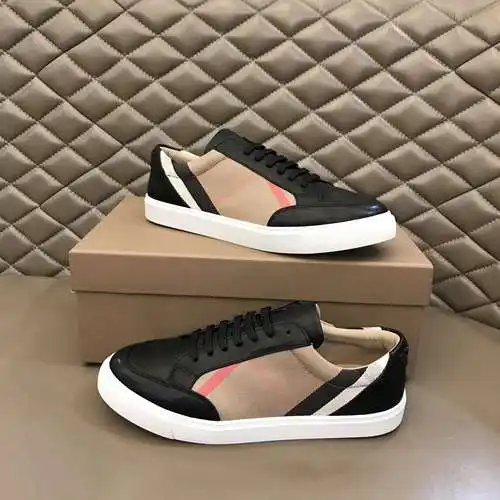 Zapatos de hombre Burberry Código: 0321B40 Talla: 38-44