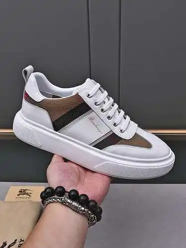 Zapatos de hombre Burberry Código: 0227B70 Talla: 38-44 (45 se puede personalizar)
