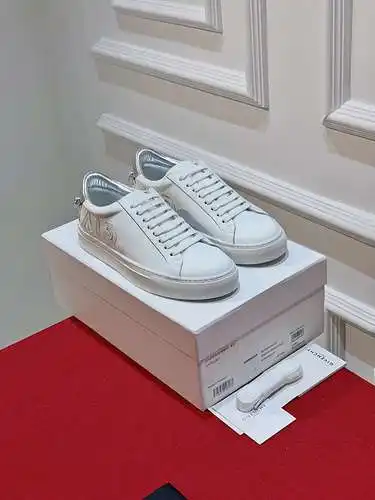 Zapatos Givenchy para hombre y mujer Código: 0318C60 Talla: Mujer 35-41, Hombre 38-45