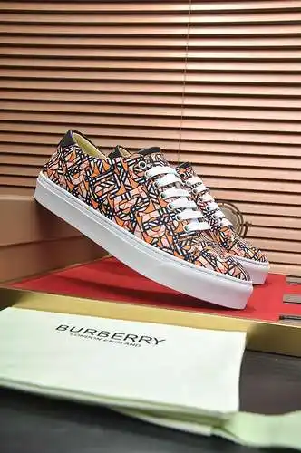 Zapatos Burberry para hombre Código: 0312B40 Talla: 38 al 44 (45 personalizados)