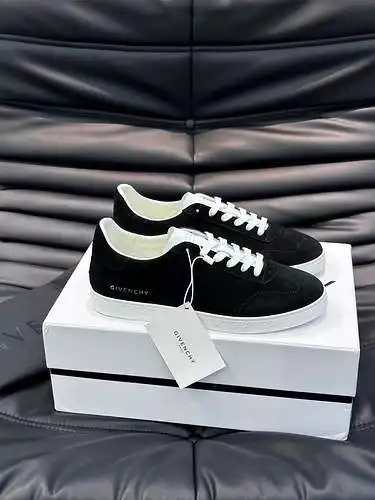 Zapatos de hombre Givenchy Código: 0223B30 Talla: 38-44 (45 personalizados)