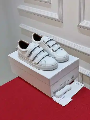 Zapatos Givenchy para hombre y mujer Código: 0318C60 Talla: Mujer 35-41, Hombre 38-45