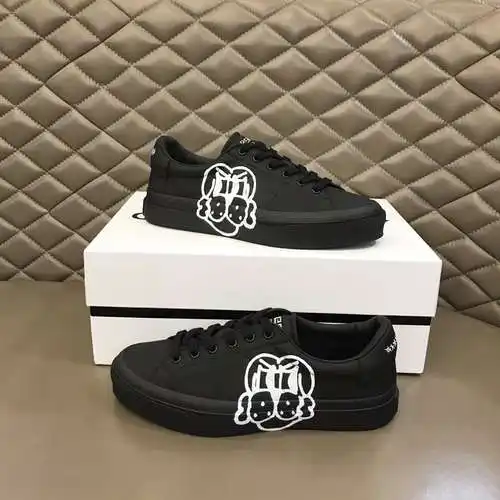 Zapatos de hombre Givenchy Código: 0321B50 Talla: 38-44