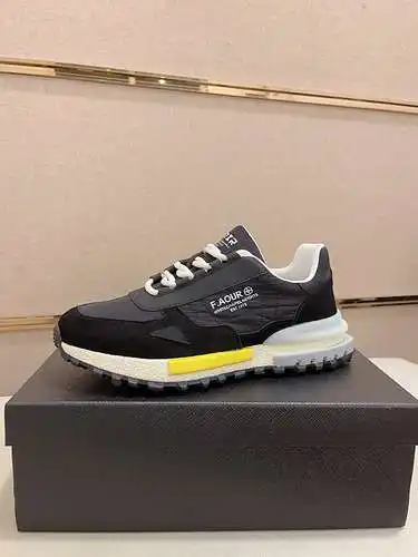 Prada* Zapatos de hombre Código: 0314B70 Talla: 38-44