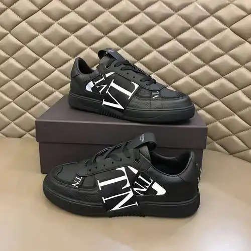 Zapatos de hombre Valentino Código: 0321B60 Talla: 38-44