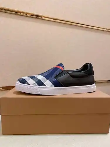 Zapatos de hombre Burberry Código: 0314B30 Talla: 38-44
