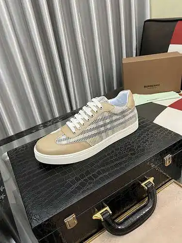 Zapatos de hombre Burberry Código: 0310B40 Talla: 38-44