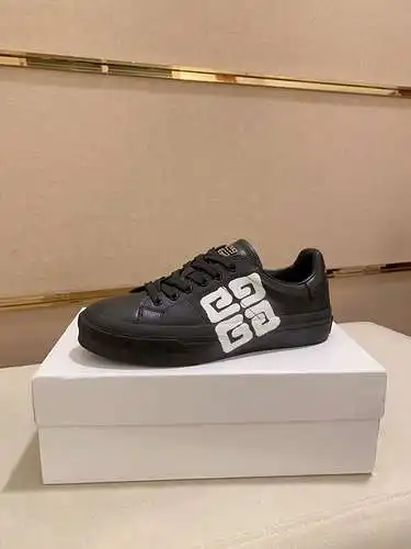 Zapatos de hombre Givenchy Código: 0228B40 Talla: 38-45 (45 personalizados)