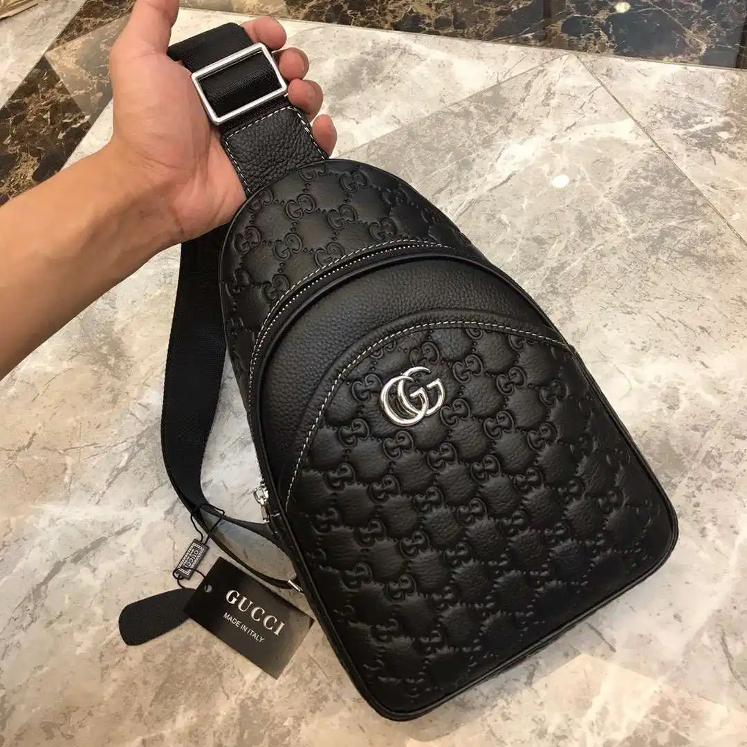 KK01850 (1).webp