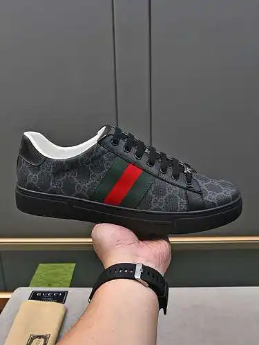 Zapatos GUCCI para hombre y mujer Código: 0328B70 Talla: Talla de mujer 35-40, 41 personalizada, tal