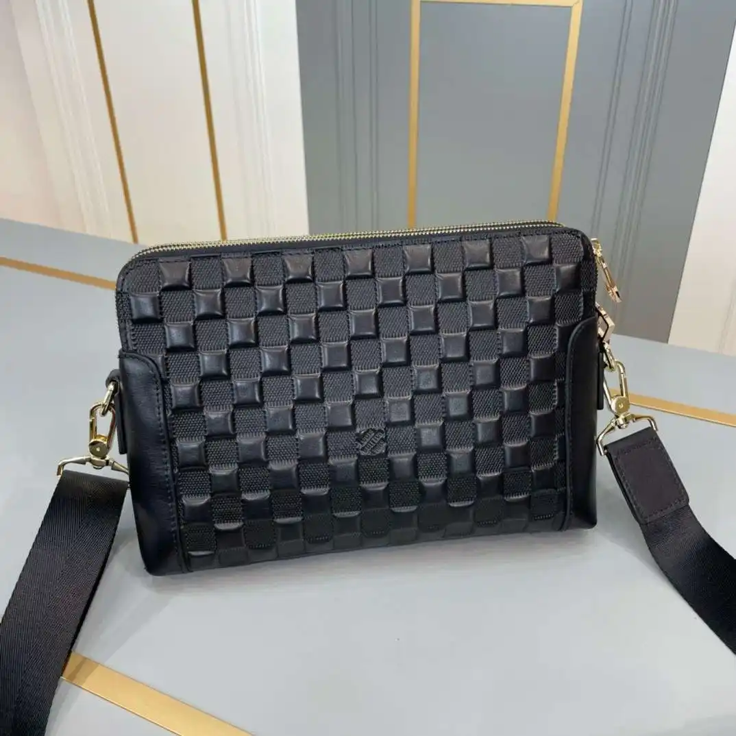 KK02750 (2).webp